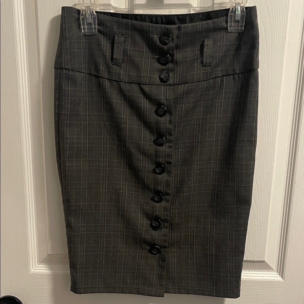 Elegant Black Button-Down Pencil Skirt